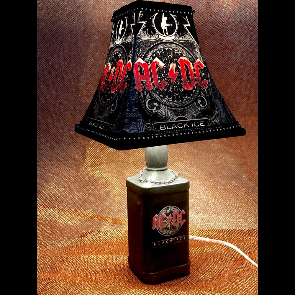 Lamp AC/DC